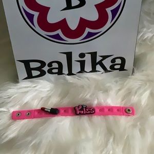 🆕👄📠💕💄Pink Silicone Bracelet Wristband with 💄💋kiss and lipstick charm.👄